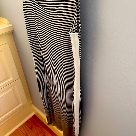 AQUA tank dress, black & cream horizontal stripe. Slim fit, perfect for summer! - Picture 2 of 5